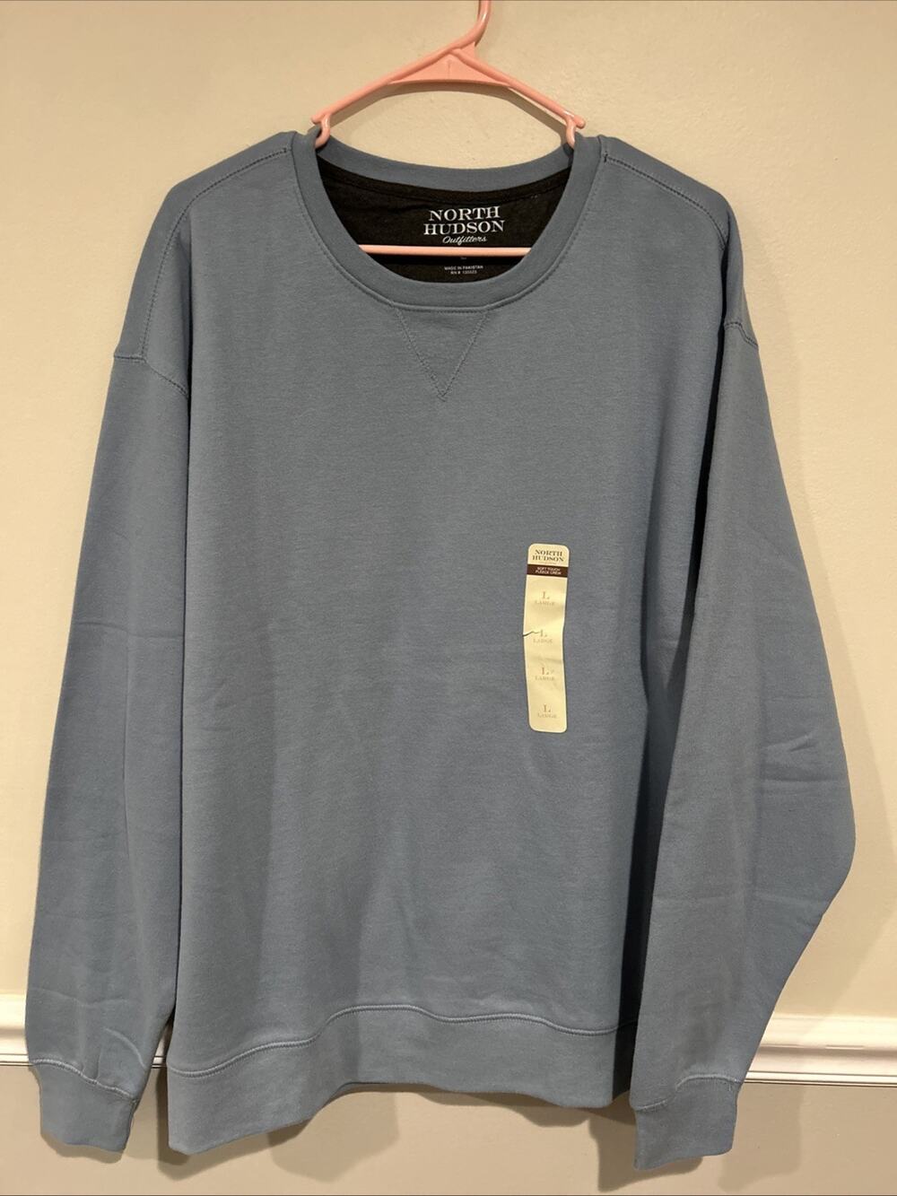 NWT Mens North Hudson Outfitters Large Sweatshirt blue